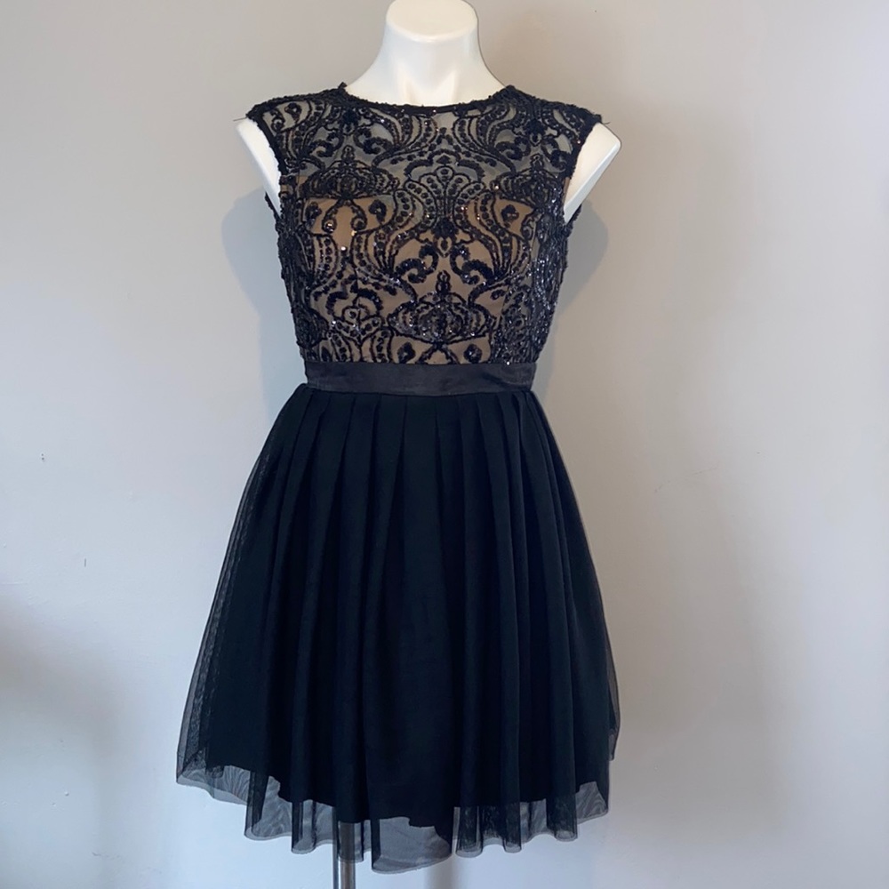 TLC Say Yes To The Dress backless dress